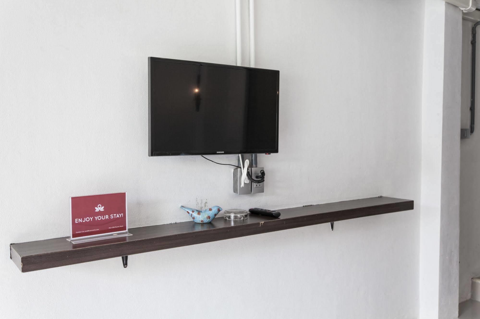 Zen Rooms Basic Nanai Phuket Patong Экстерьер фото