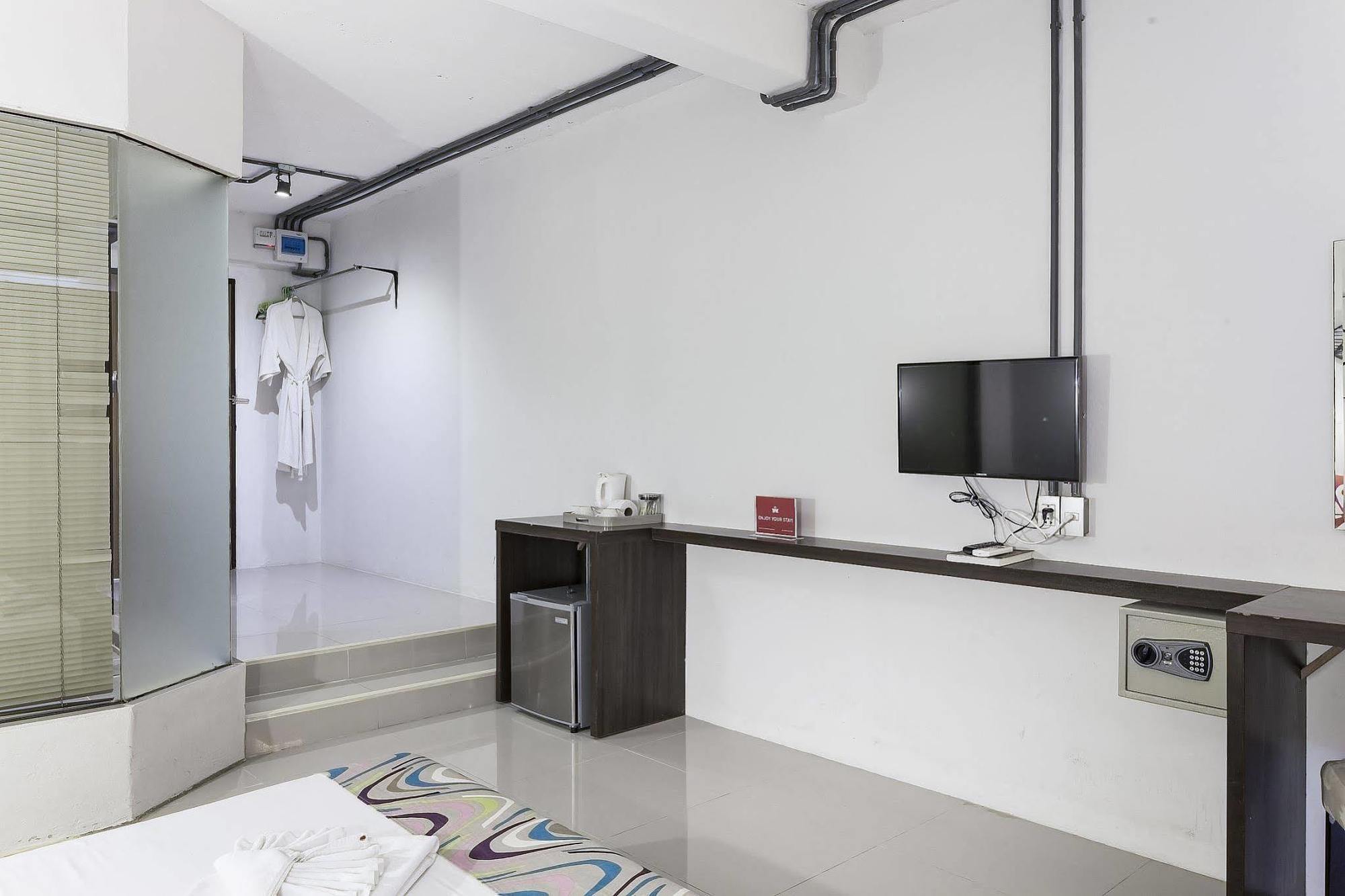 Zen Rooms Basic Nanai Phuket Patong Экстерьер фото
